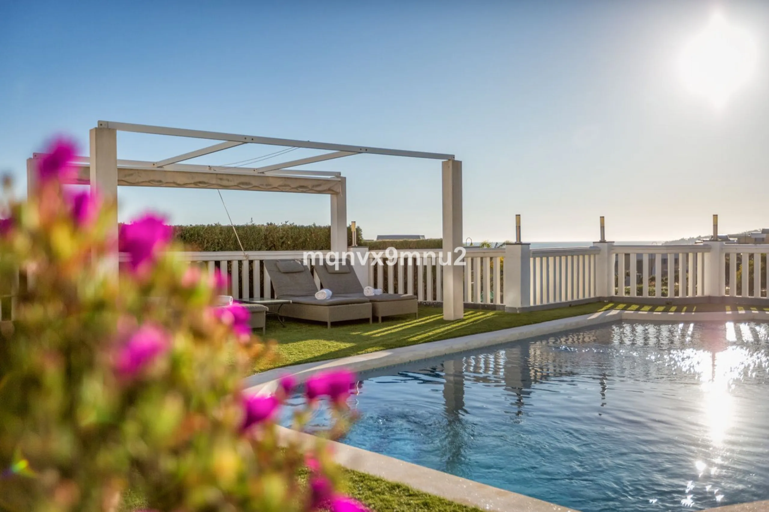 Fully detached impressive home.