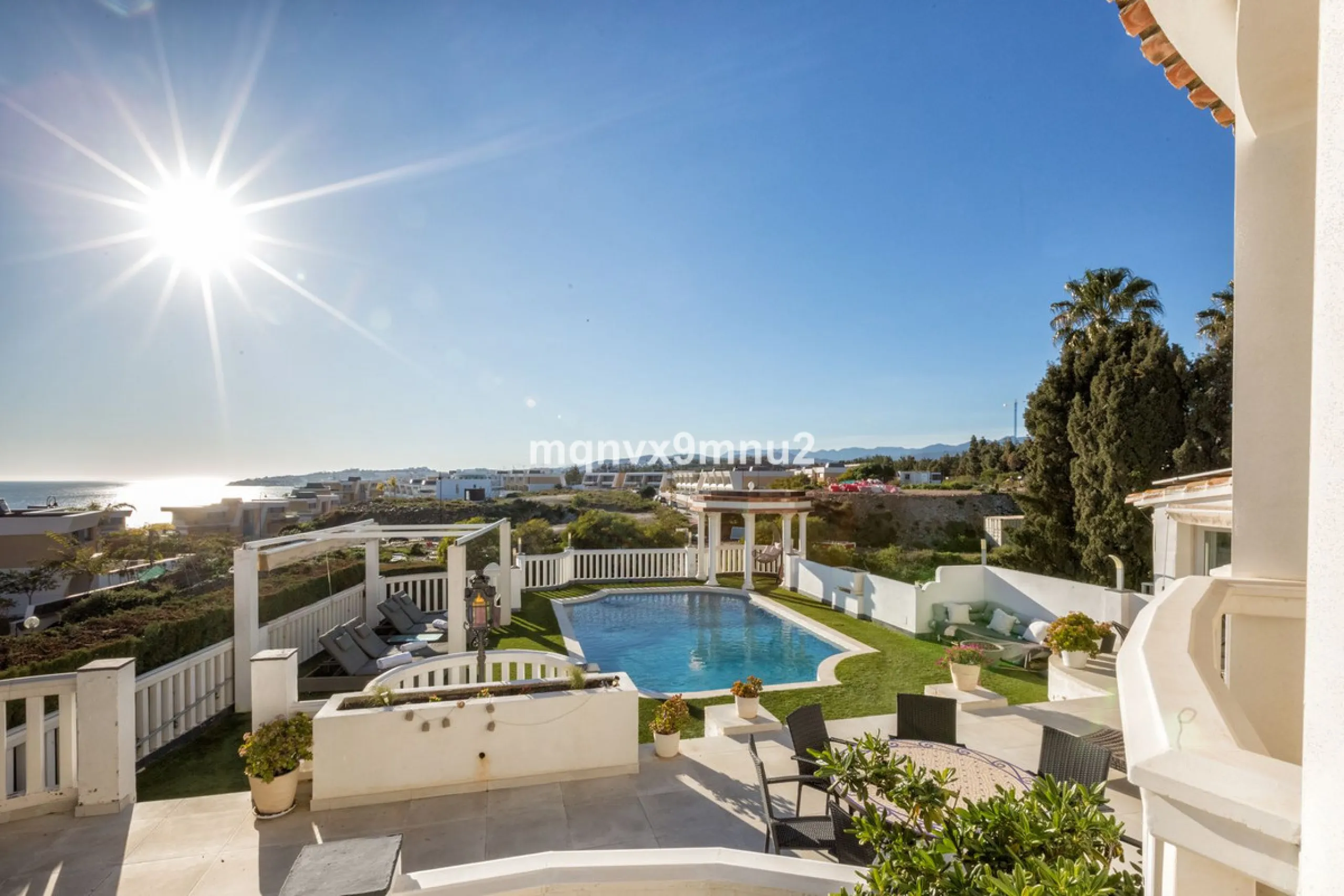 Fully detached impressive home.