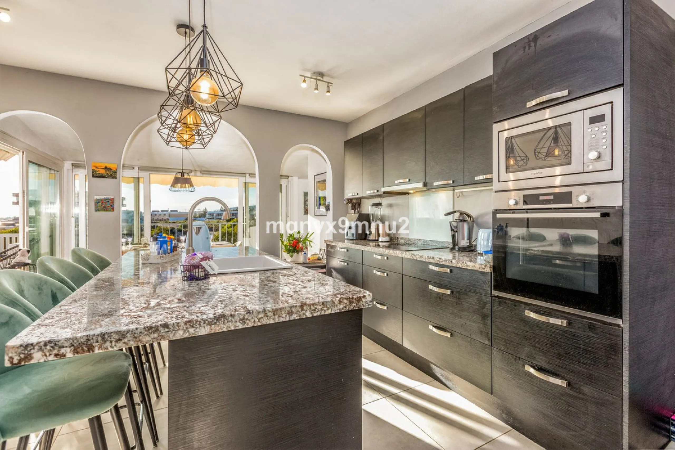 Fully detached impressive home.