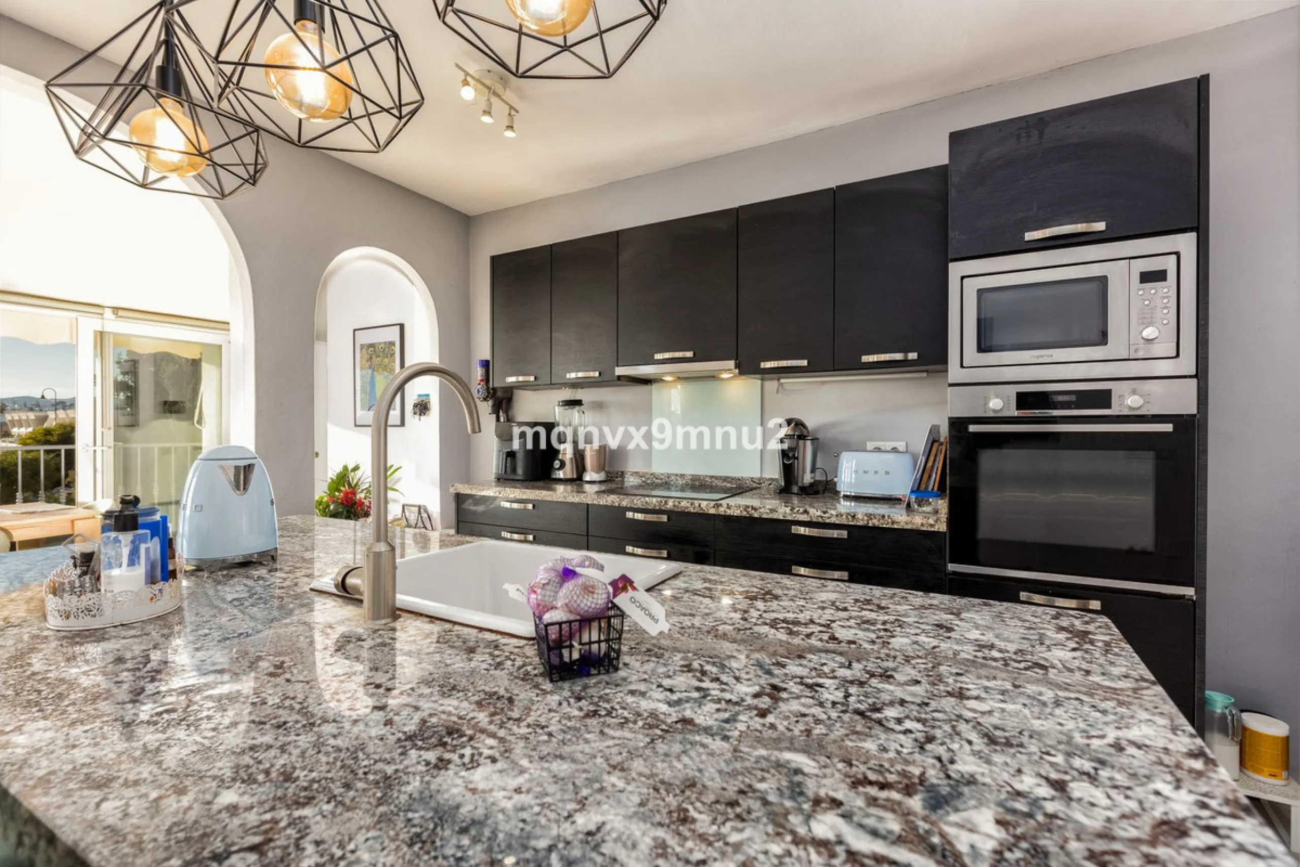 Fully detached impressive home.
