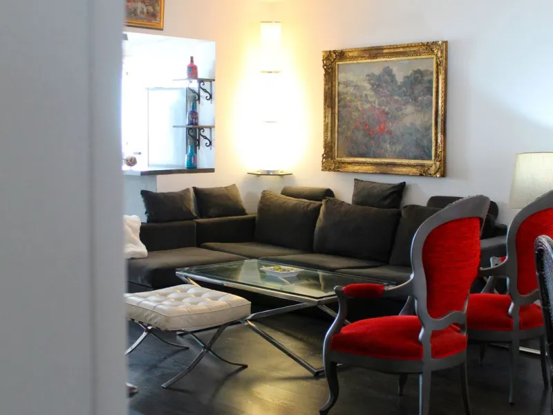 Apartment - Penthouse в продаже в Marbella, Málaga. В доме 3 спален и 3 ванных комнат. Площадь дома 208 м²