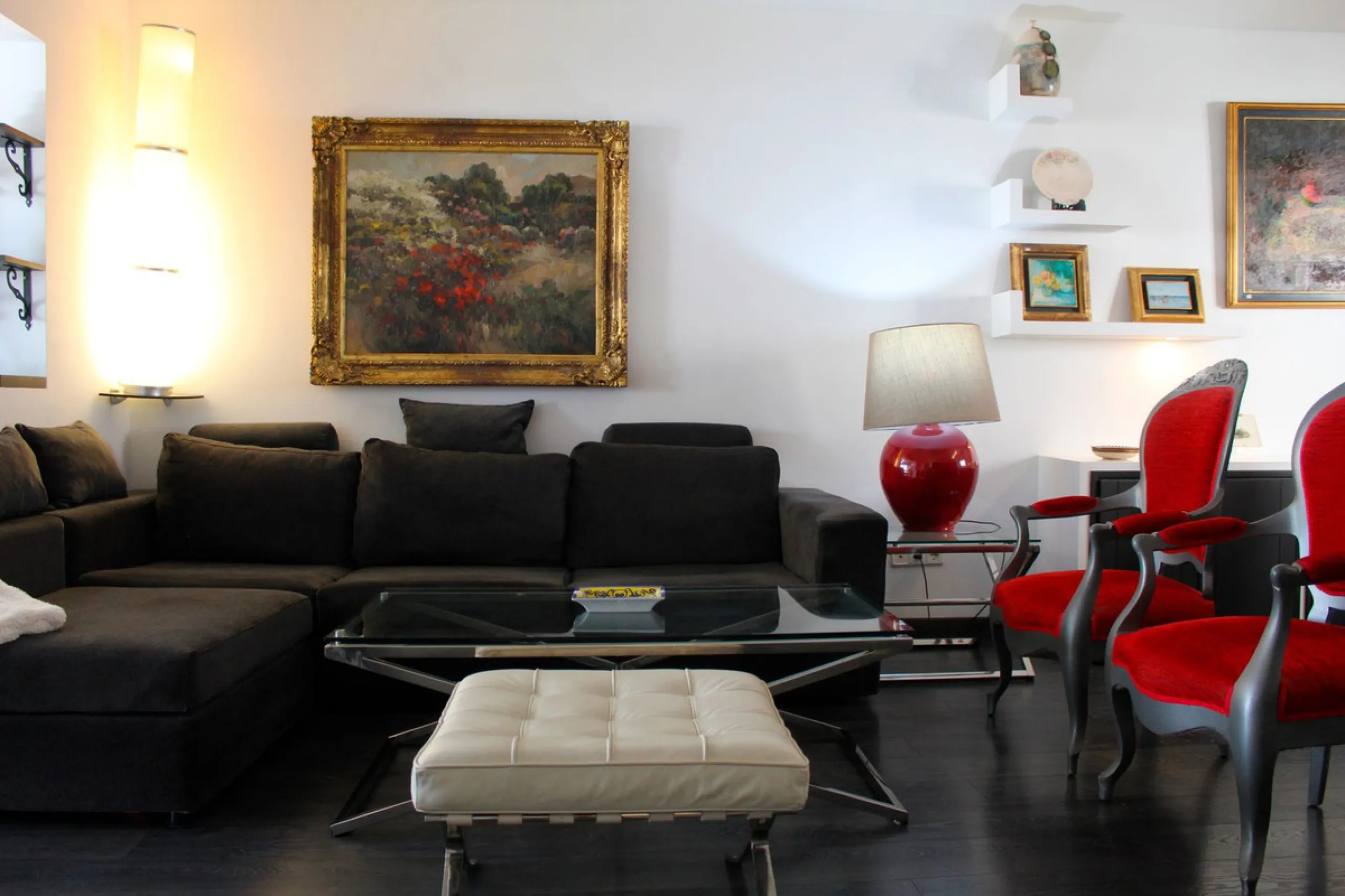 Apartment - Penthouse в продаже в Marbella, Málaga. В доме 3 спален и 3 ванных комнат. Площадь дома 208 м²