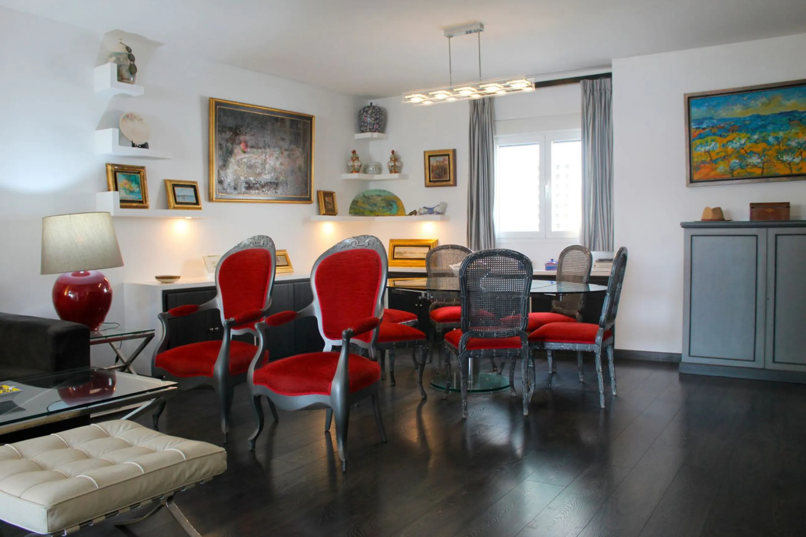 Apartment - Penthouse в продаже в Marbella, Málaga. В доме 3 спален и 3 ванных комнат. Площадь дома 208 м²