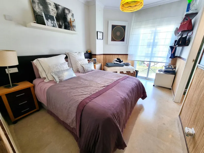 Apartment - Top Floor Apartment в продаже в Estepona, Málaga. В доме 3 спален и 3 ванных комнат. Площадь дома 132 м²