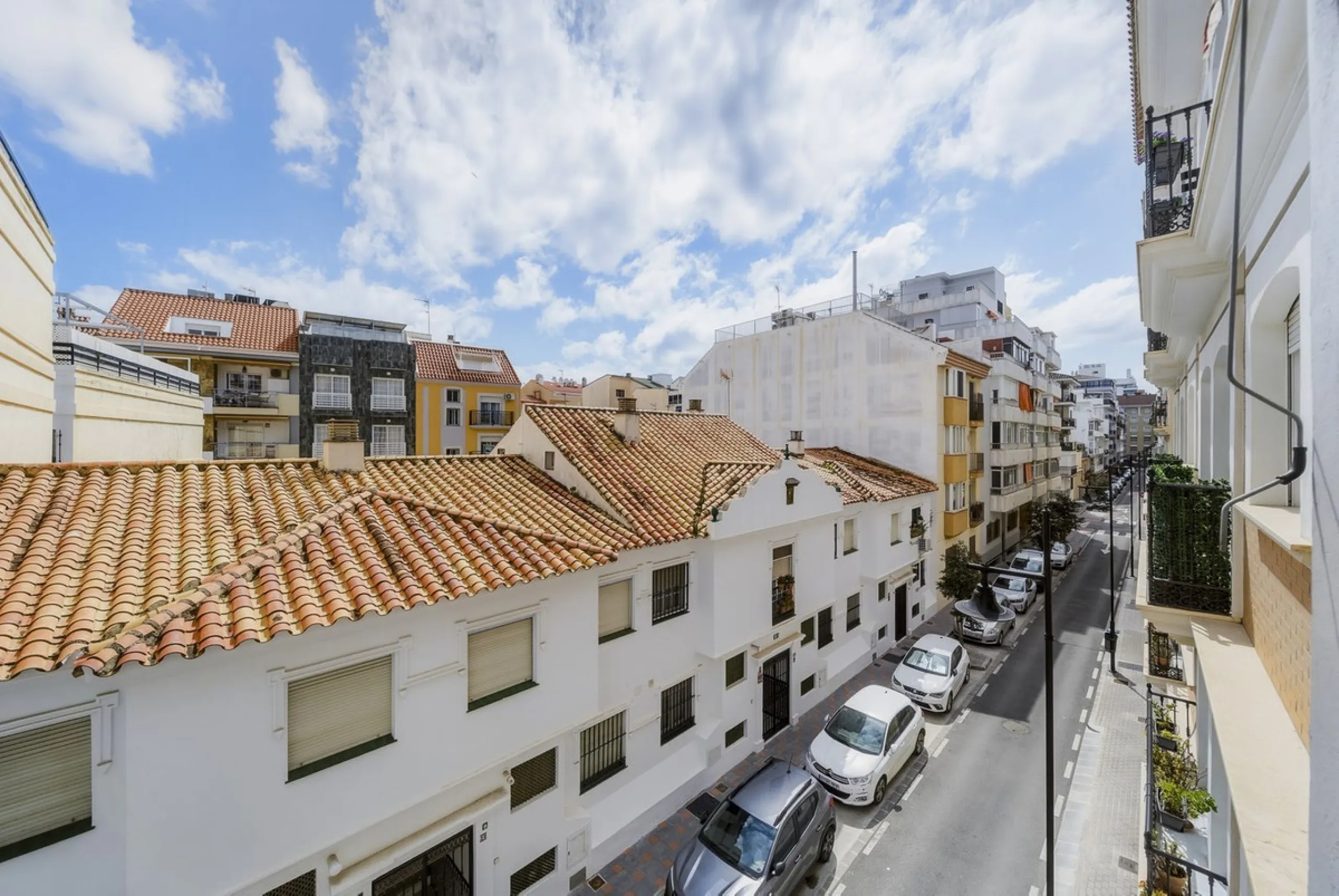 Fully Reformed 3 Bedroom Apartment, 30 Seconds to the Sea | Fuengirola
