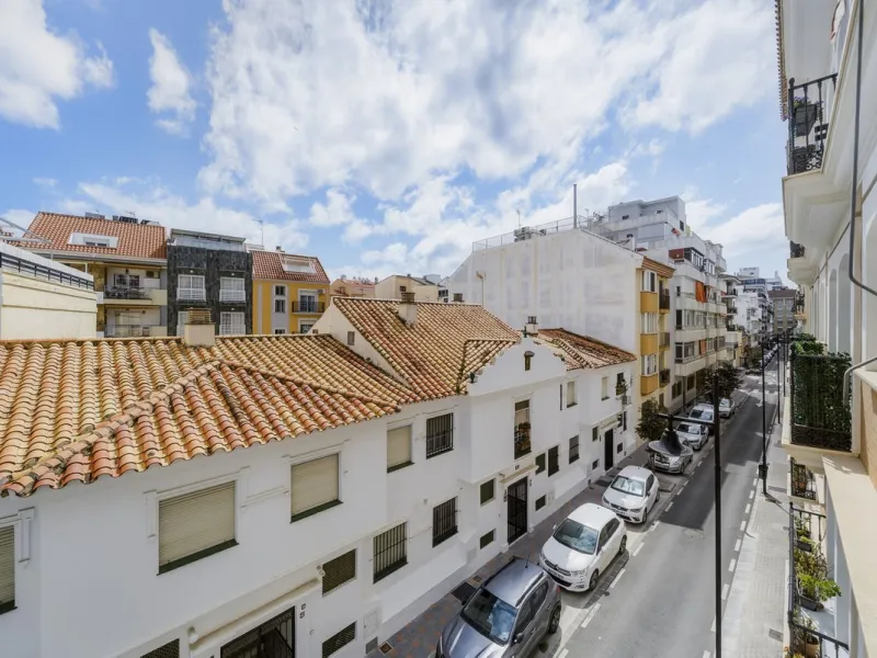 Fully Reformed 3 Bedroom Apartment, 30 Seconds to the Sea | Fuengirola