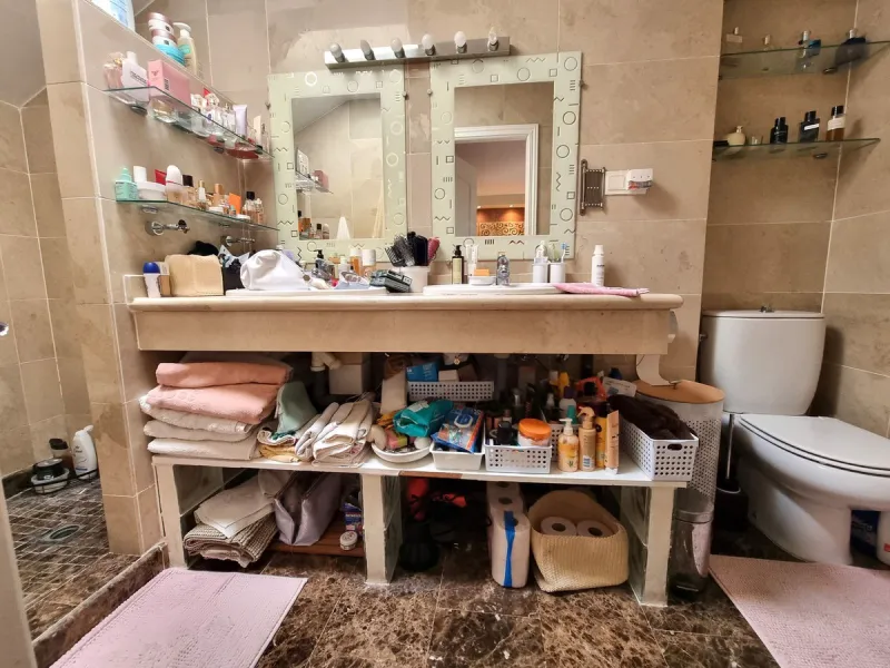 Apartment - Top Floor Apartment в продаже в Estepona, Málaga. В доме 3 спален и 3 ванных комнат. Площадь дома 132 м²