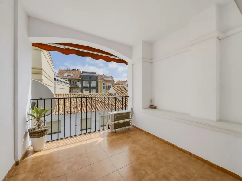 Fully Reformed 3 Bedroom Apartment, 30 Seconds to the Sea | Fuengirola