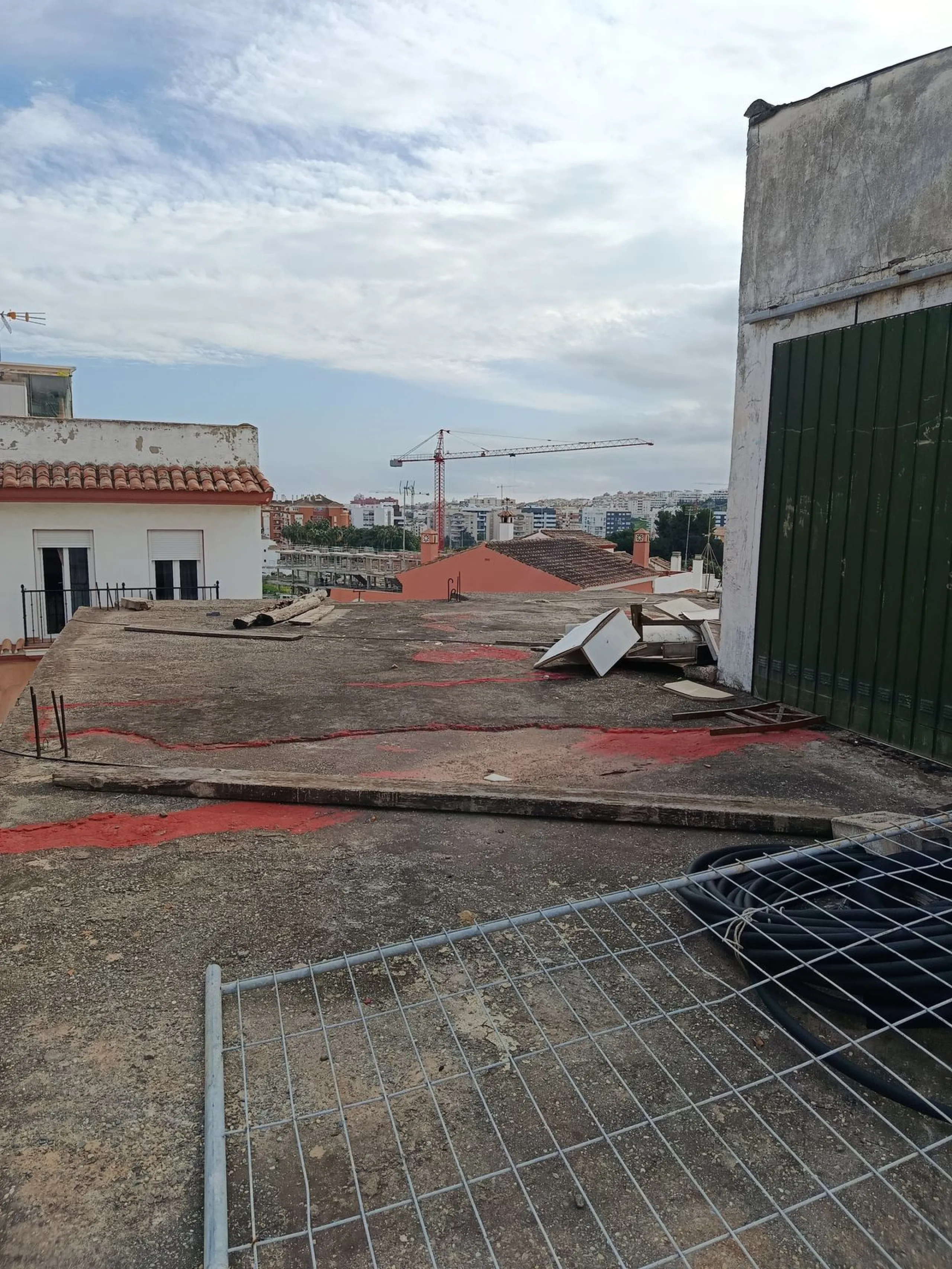 Склад, Estepona, Costa del Sol