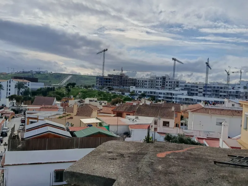 Склад, Estepona, Costa del Sol