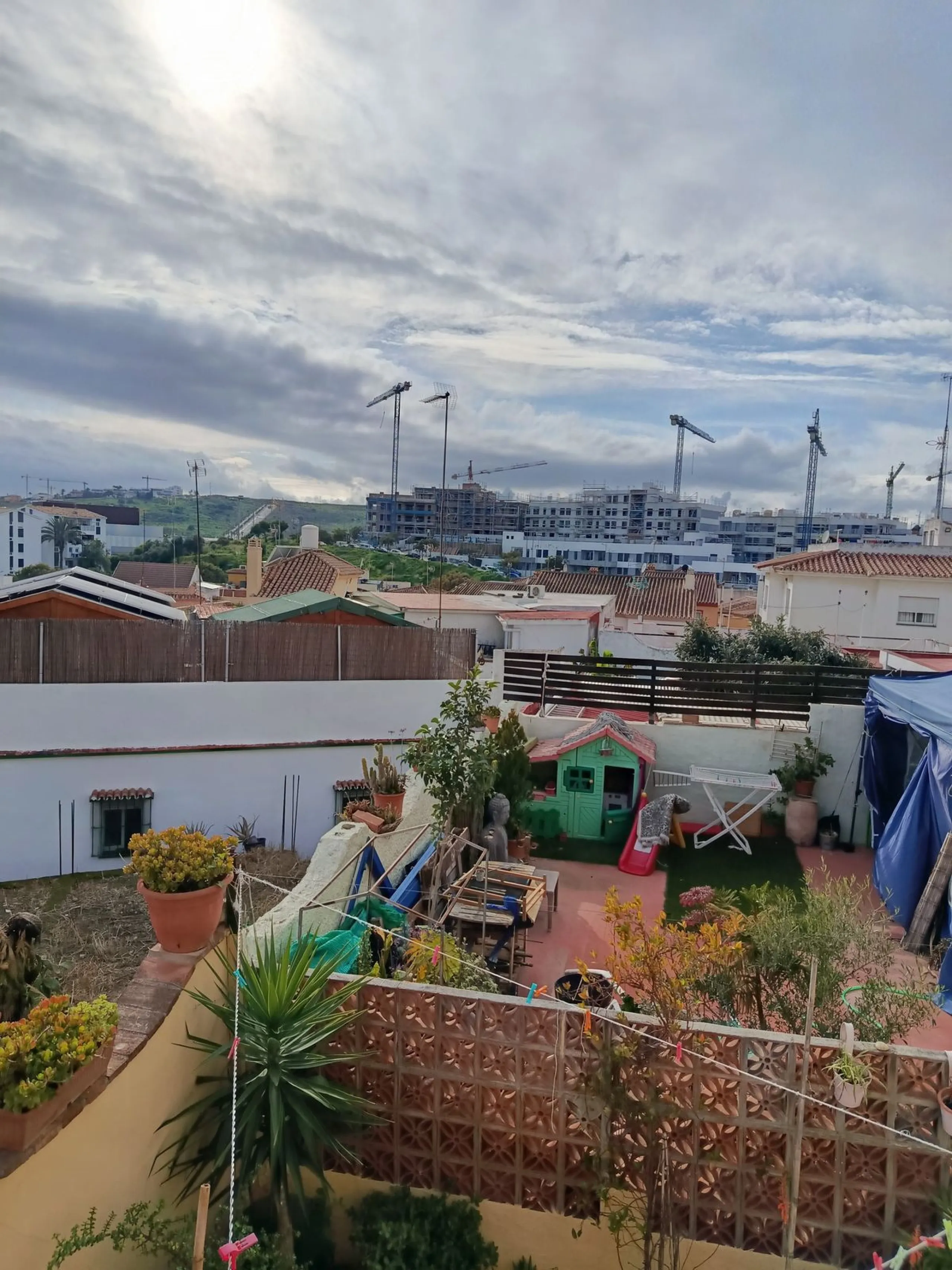 Склад, Estepona, Costa del Sol