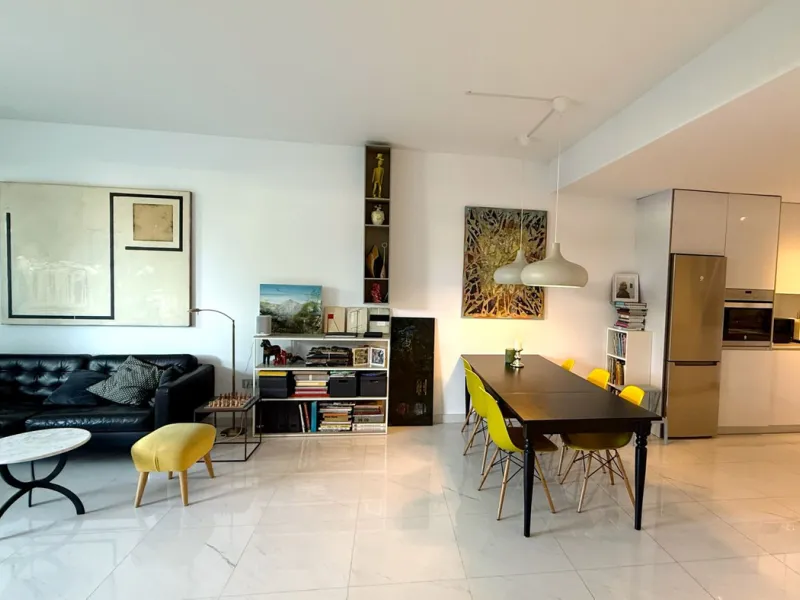 Apartment - Ground Floor Apartment в продаже в Estepona, Málaga. В доме 3 спален и 2 ванных комнат. Площадь дома 112 м². Площадь участка 22 м²