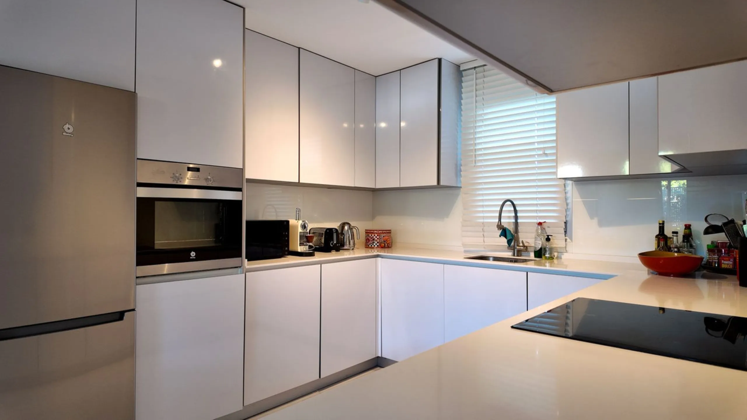 Exclusive 3-Bedroom Apartment with Private Garden in Bel Air, Cancelada!