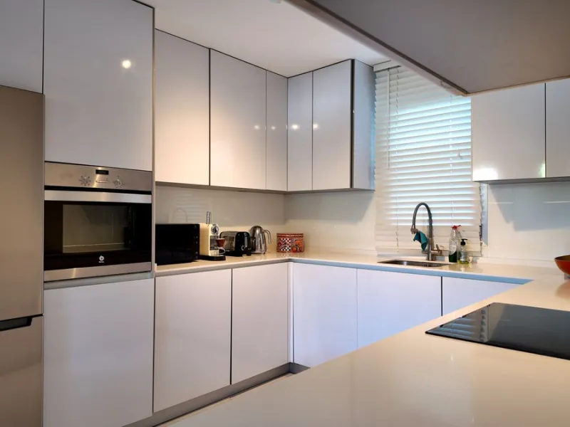 Exclusive 3-Bedroom Apartment with Private Garden in Bel Air, Cancelada!