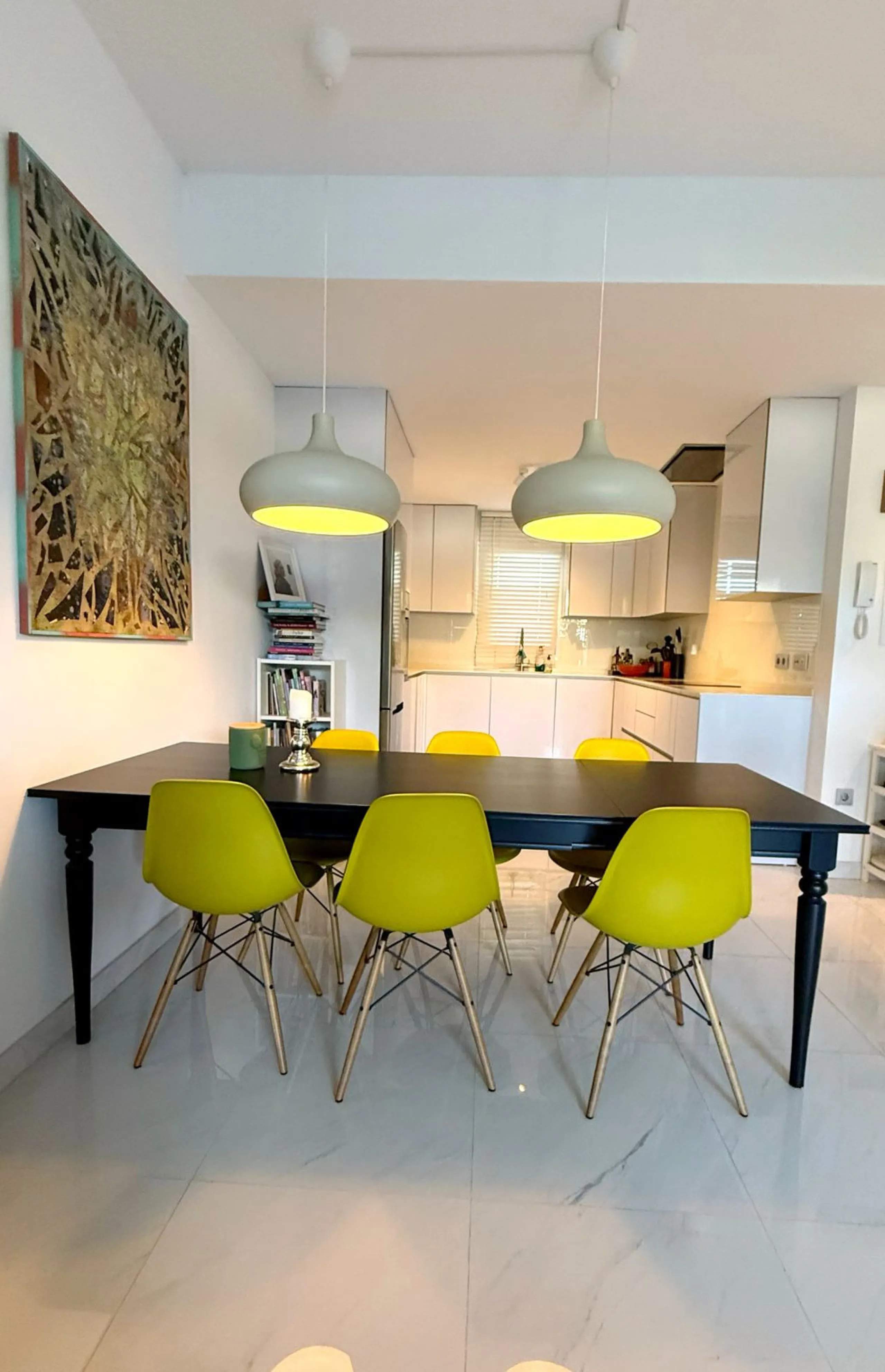 Exclusive 3-Bedroom Apartment with Private Garden in Bel Air, Cancelada!