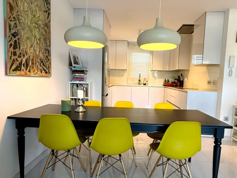 Exclusive 3-Bedroom Apartment with Private Garden in Bel Air, Cancelada!