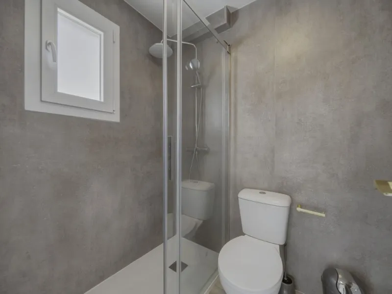 Fully Reformed 3 Bedroom Apartment, 30 Seconds to the Sea | Fuengirola