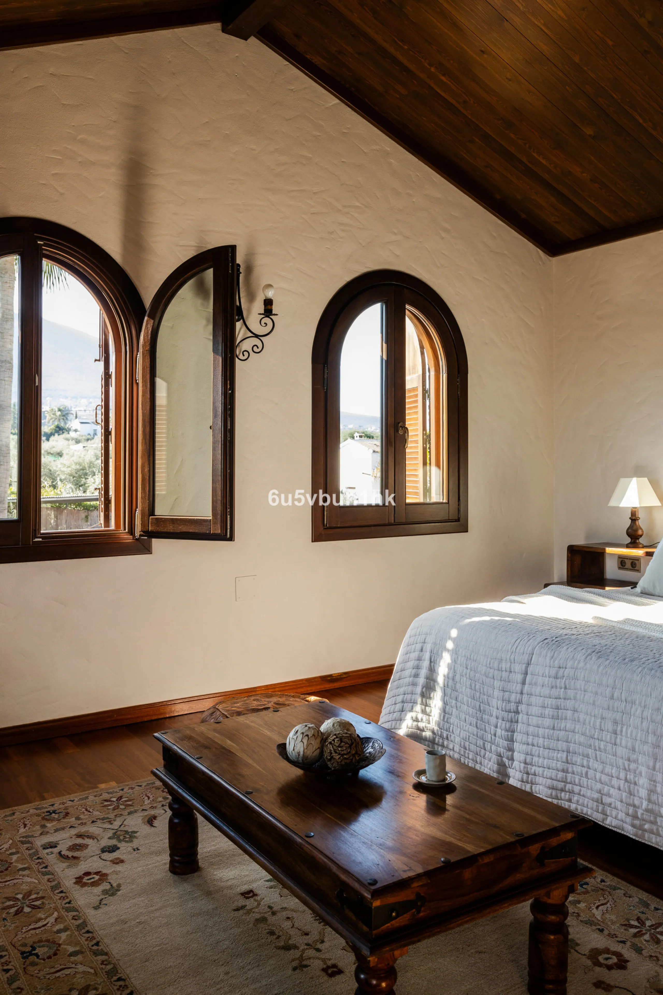 This exceptional villa is situated on a sprawling 6,188-square-meter plot adorned with 80 productive olive trees. With 300 square meters of thoughtfully designed living space, the property combines comfort, functionality, and stunning natural surroundings