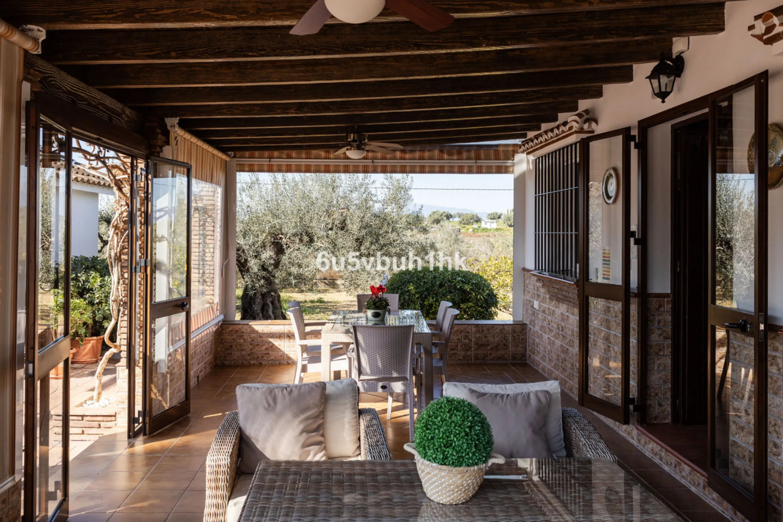This exceptional villa is situated on a sprawling 6,188-square-meter plot adorned with 80 productive olive trees. With 300 square meters of thoughtfully designed living space, the property combines comfort, functionality, and stunning natural surroundings