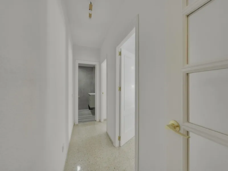 Fully Reformed 3 Bedroom Apartment, 30 Seconds to the Sea | Fuengirola