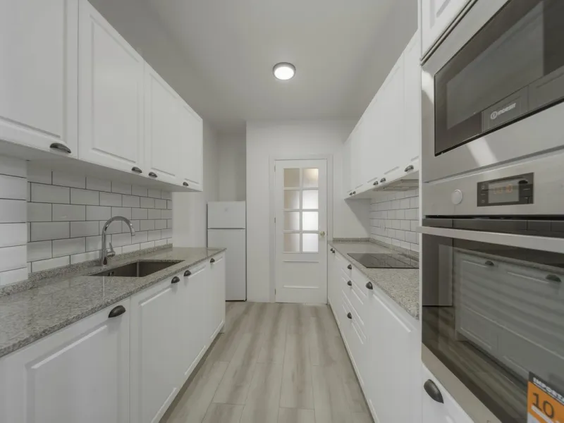 Fully Reformed 3 Bedroom Apartment, 30 Seconds to the Sea | Fuengirola