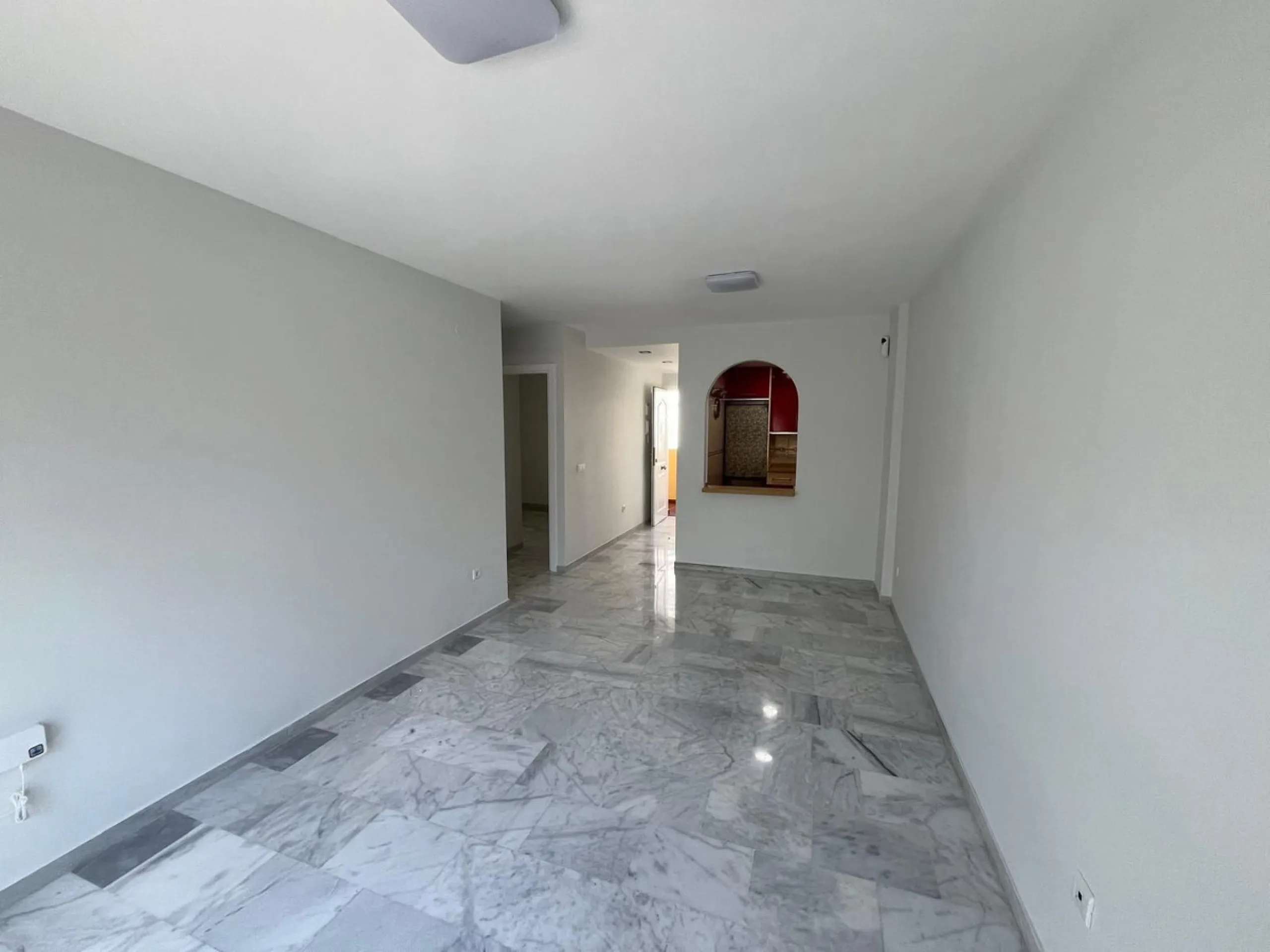 Apartment - Top Floor Apartment в продаже в Benalmadena, Málaga. В доме 2 спален и 1 ванных комнат. Площадь дома 74 м²