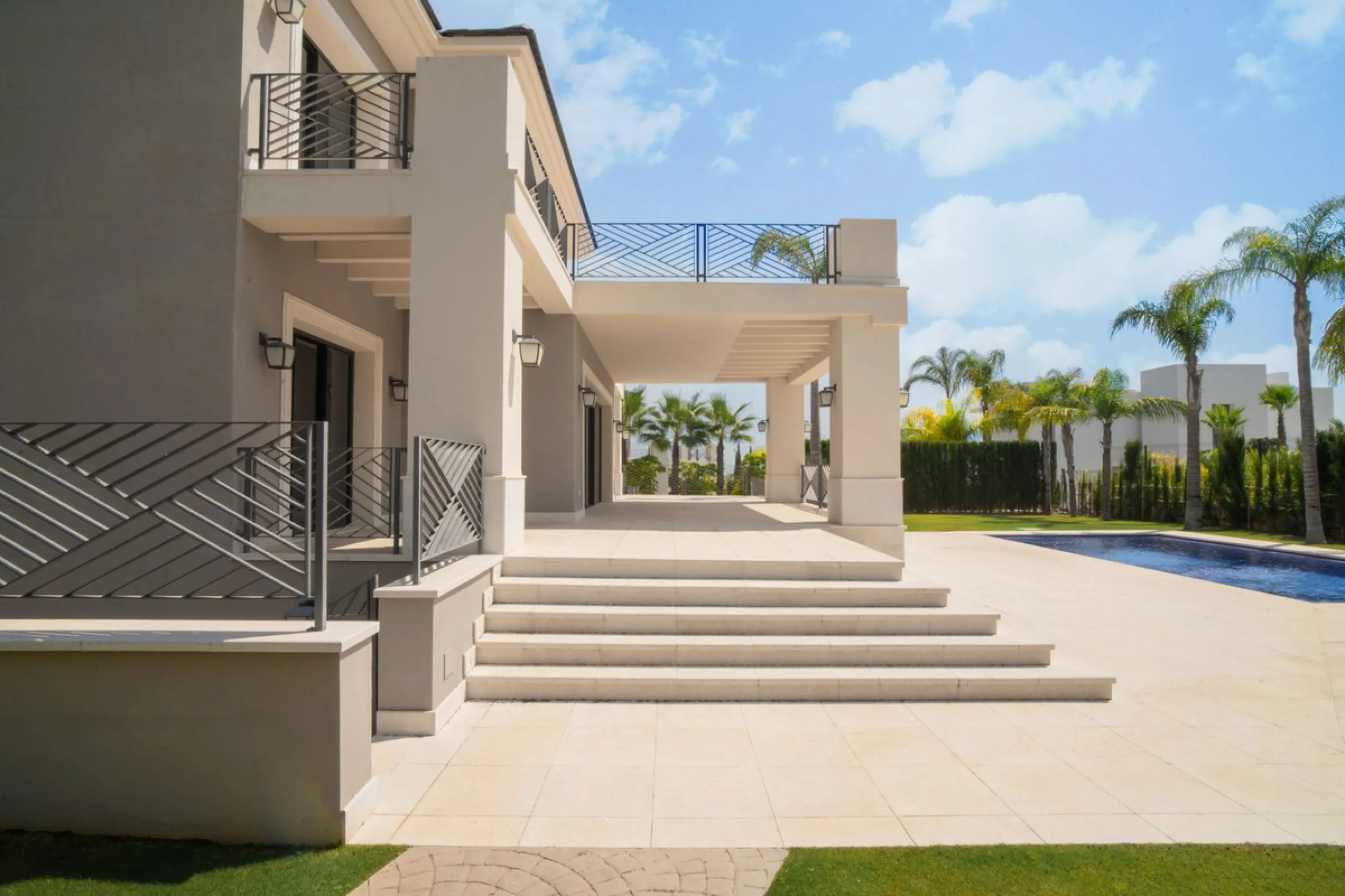 LUXURY VILLA IN LOS FLAMINGOS