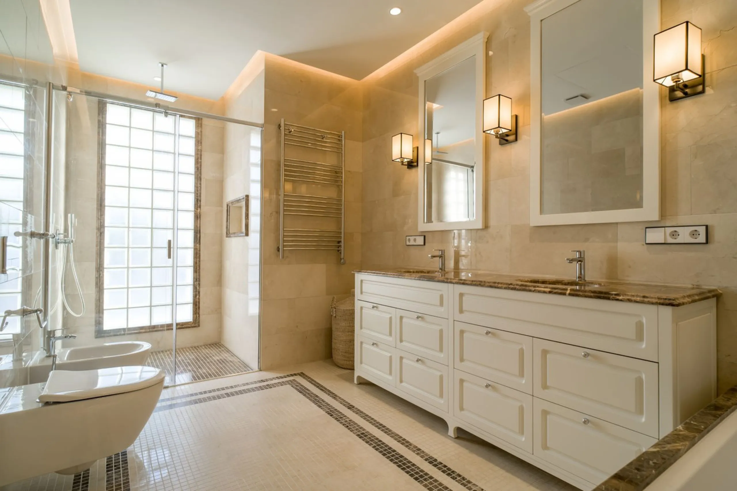 LUXURY VILLA IN LOS FLAMINGOS