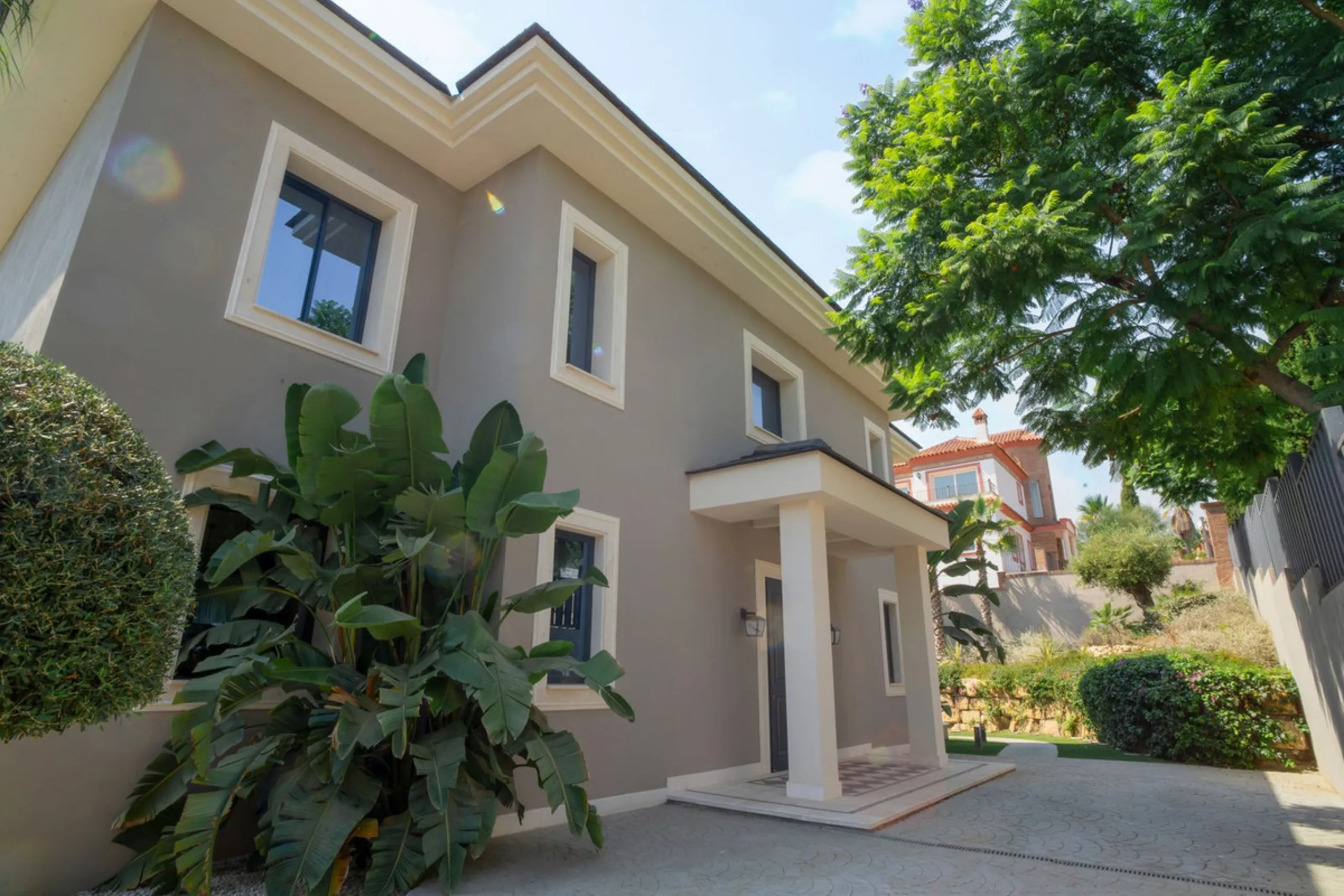 LUXURY VILLA IN LOS FLAMINGOS