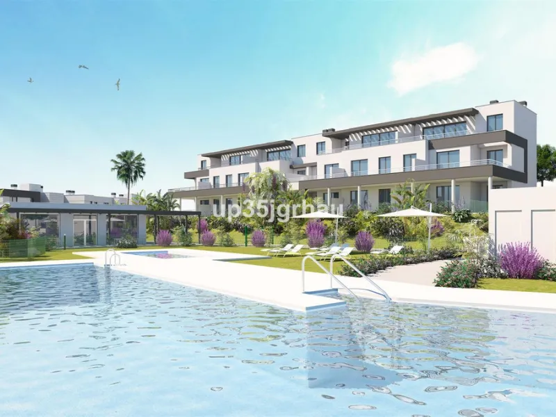 Middle Floor Apartment, Estepona, Costa del Sol.