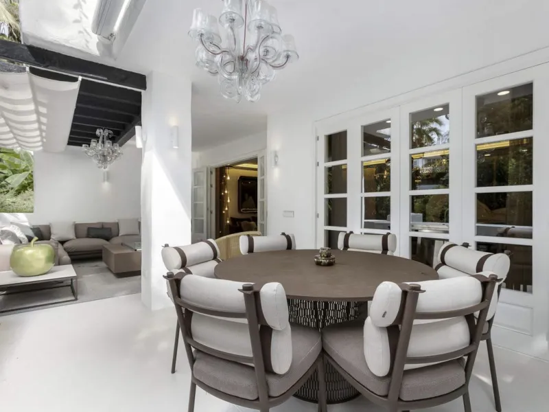Amazing Opportunity in Puente Romano, Ready to move in!