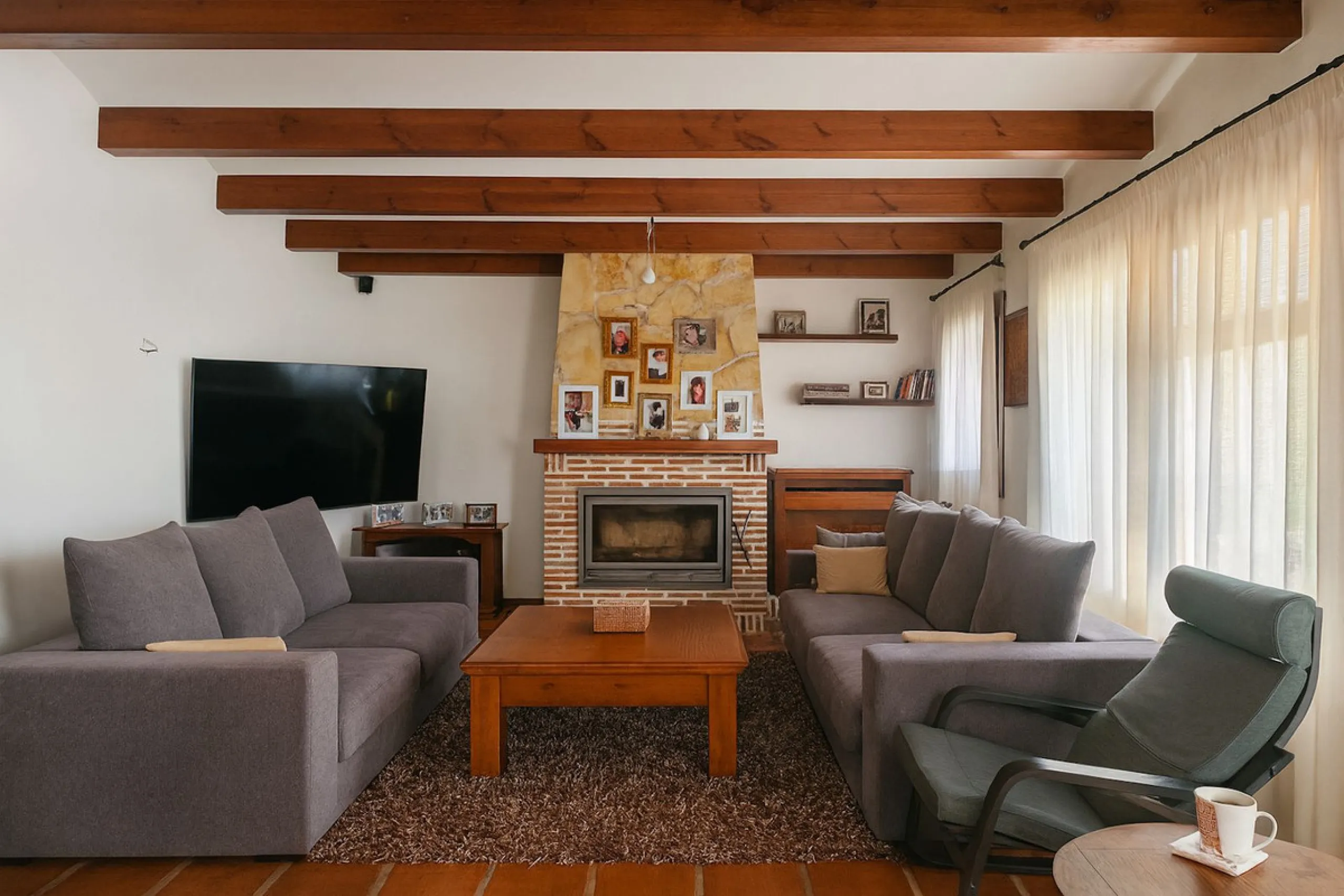 Amazing villa with breathtaking panoramic views  over the Lake of Istan, the Mediterranean and the coast with a south to west orientation.