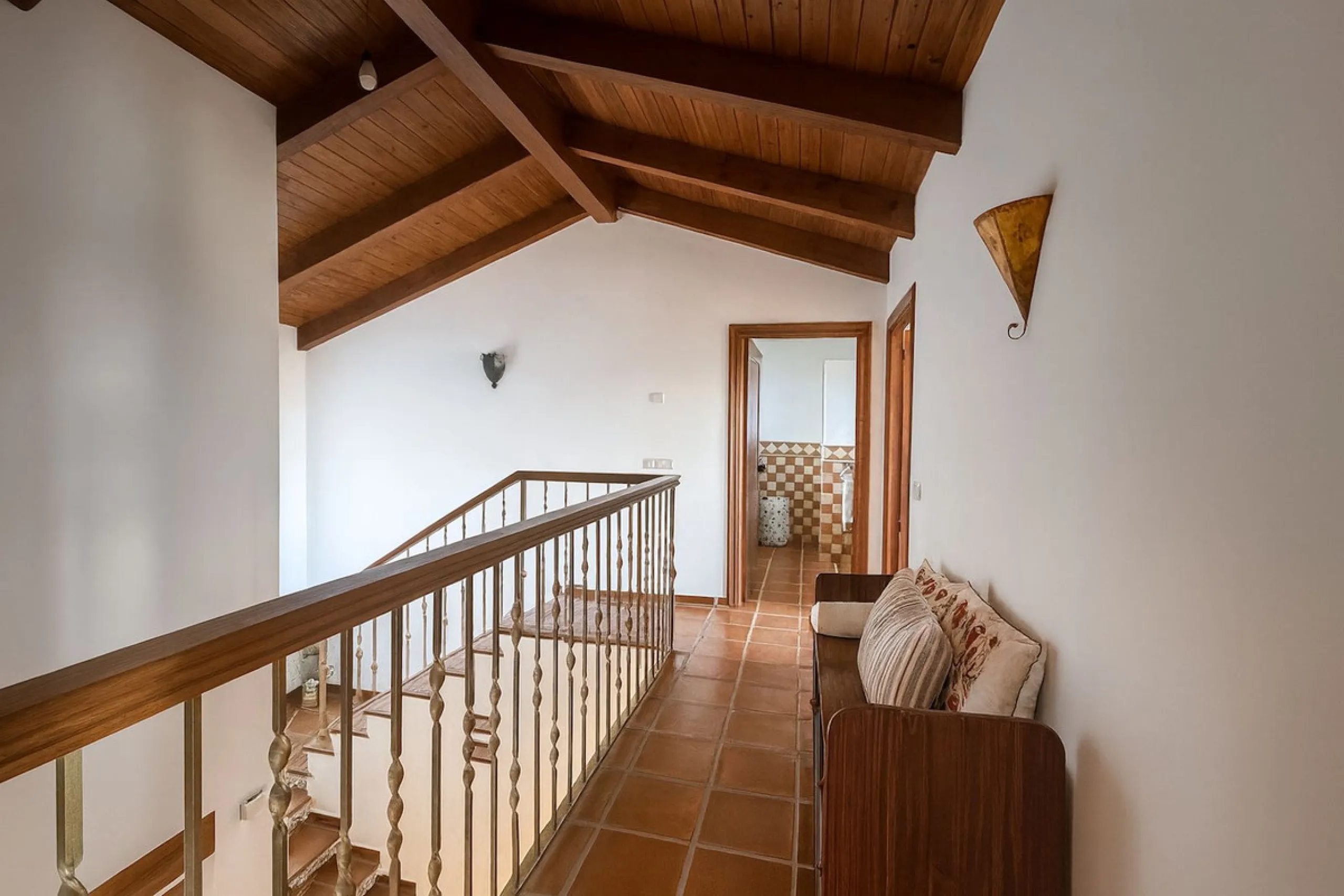 Amazing villa with breathtaking panoramic views  over the Lake of Istan, the Mediterranean and the coast with a south to west orientation.