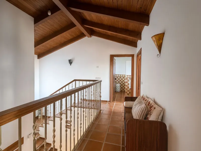 Amazing villa with breathtaking panoramic views  over the Lake of Istan, the Mediterranean and the coast with a south to west orientation.