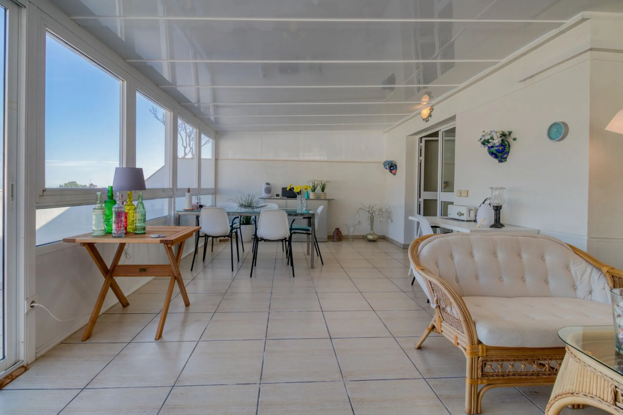 Apartment - Penthouse в продаже в Benalmadena, Málaga. В доме 3 спален и 2 ванных комнат. Площадь дома 126 м²