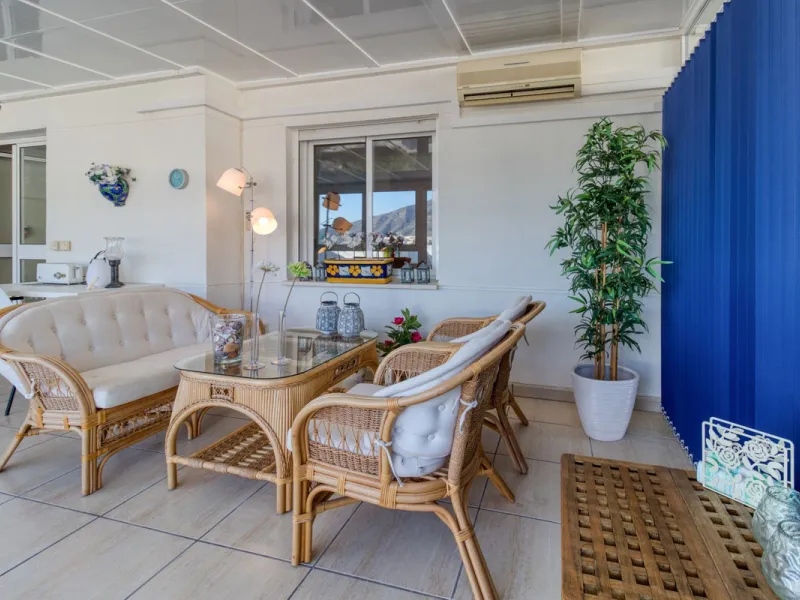Apartment - Penthouse в продаже в Benalmadena, Málaga. В доме 3 спален и 2 ванных комнат. Площадь дома 126 м²