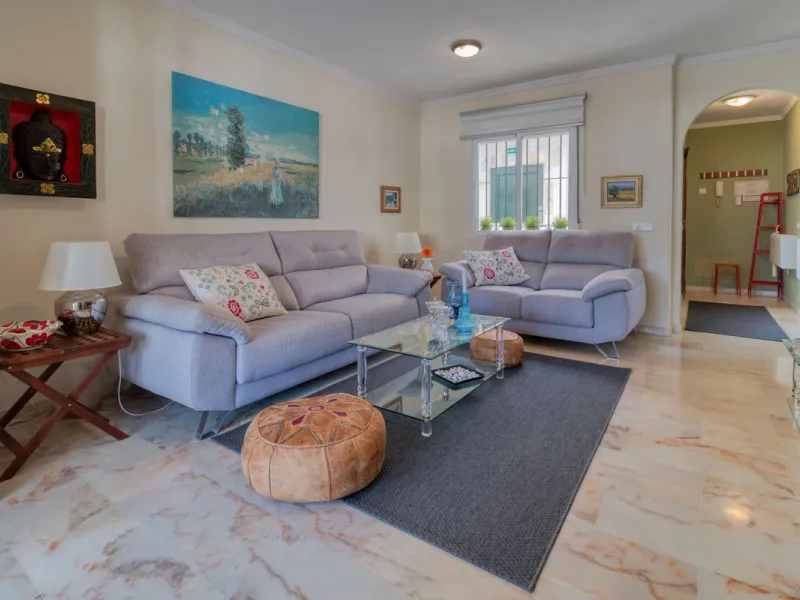 Apartment - Penthouse в продаже в Benalmadena, Málaga. В доме 3 спален и 2 ванных комнат. Площадь дома 126 м²