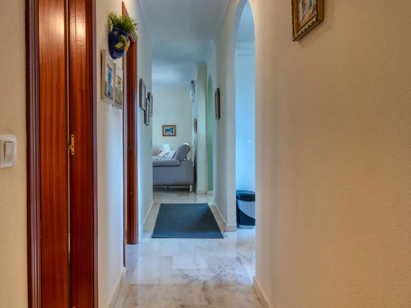 Apartment - Penthouse в продаже в Benalmadena, Málaga. В доме 3 спален и 2 ванных комнат. Площадь дома 126 м²