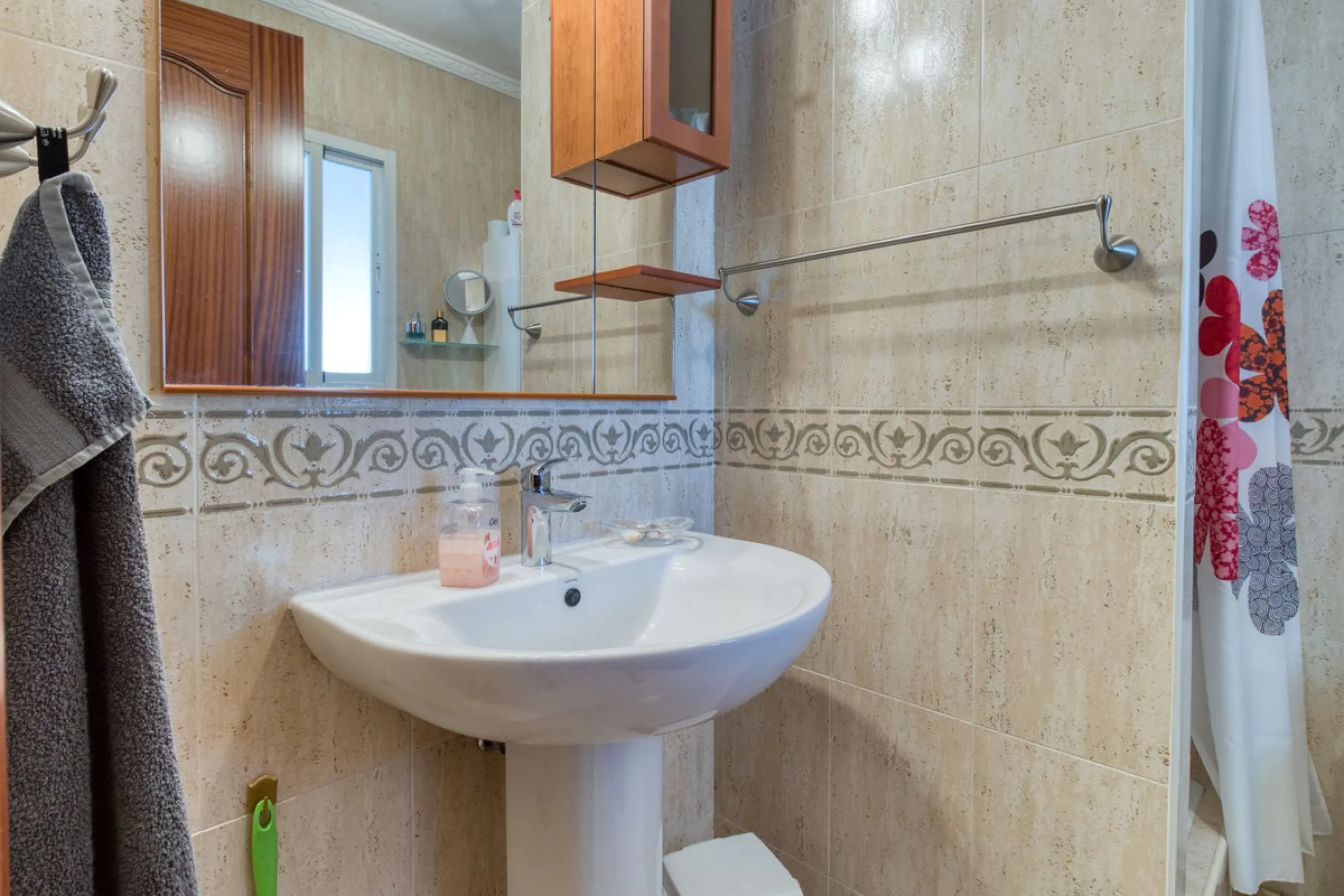 Apartment - Penthouse в продаже в Benalmadena, Málaga. В доме 3 спален и 2 ванных комнат. Площадь дома 126 м²