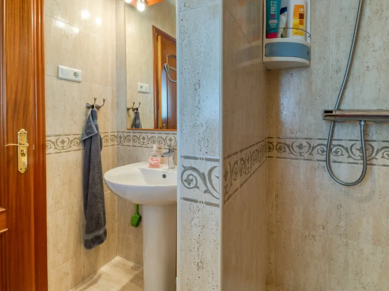 Apartment - Penthouse в продаже в Benalmadena, Málaga. В доме 3 спален и 2 ванных комнат. Площадь дома 126 м²
