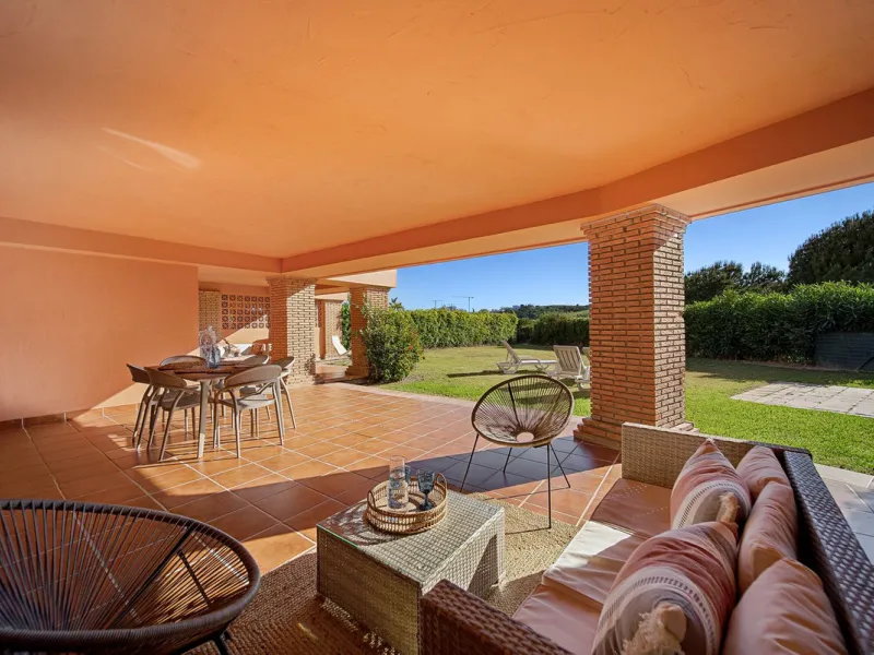 *Apartment for Sale in Casares Golf Gardens - Your Private Oasis on the Costa del Sol**