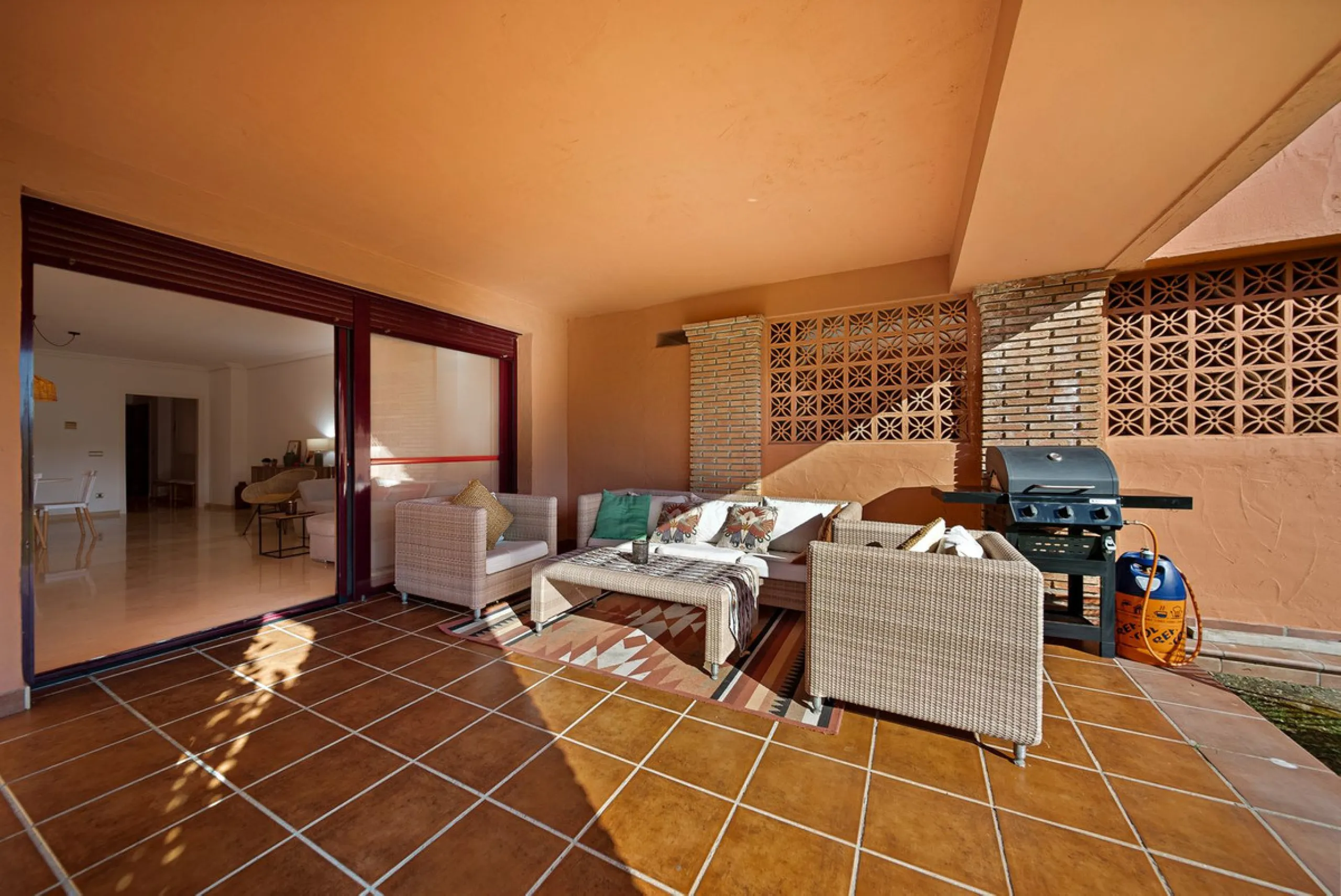 *Apartment for Sale in Casares Golf Gardens - Your Private Oasis on the Costa del Sol**