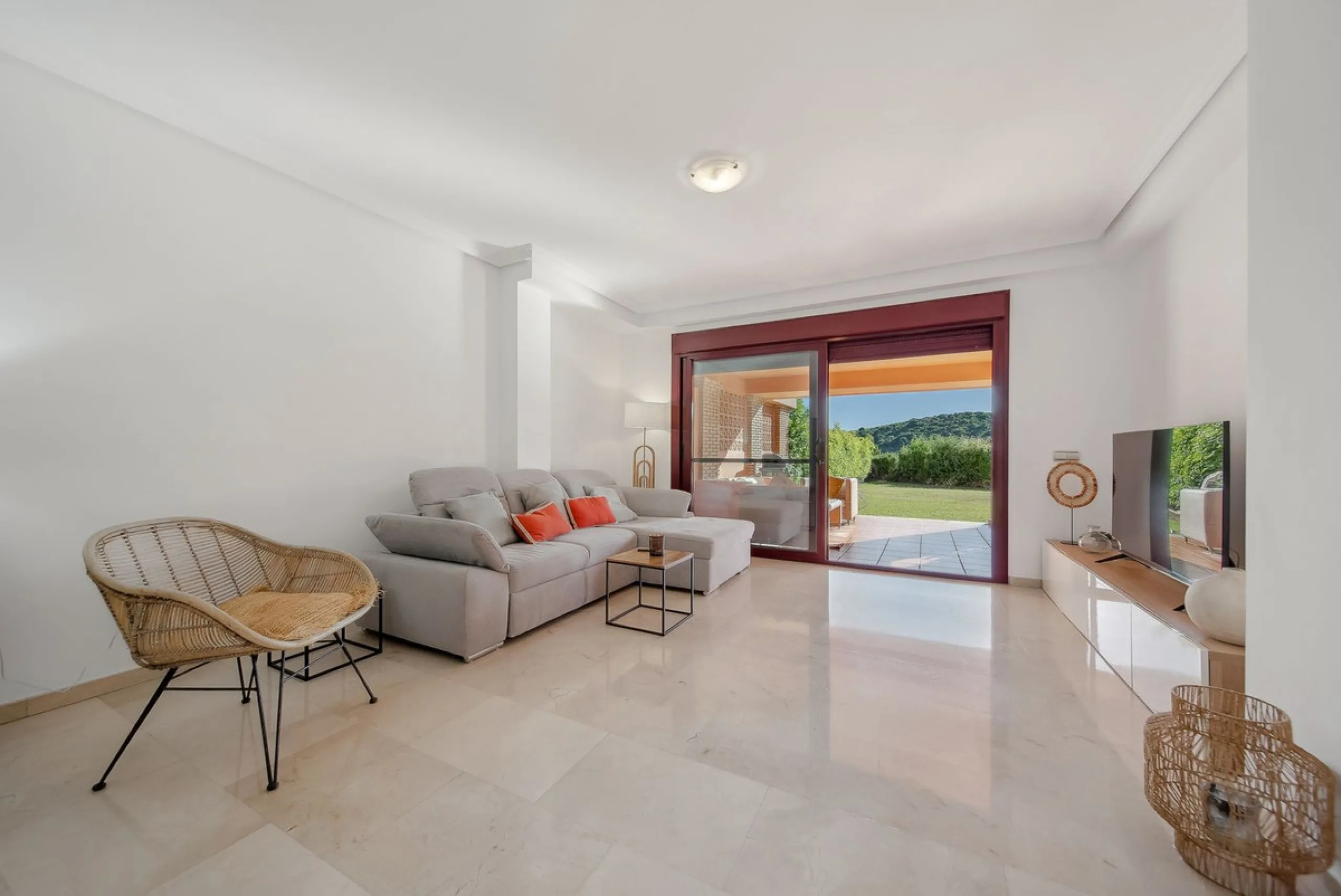 *Apartment for Sale in Casares Golf Gardens - Your Private Oasis on the Costa del Sol**