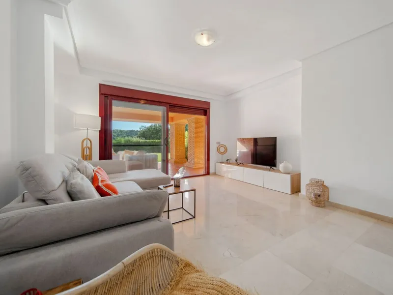 *Apartment for Sale in Casares Golf Gardens - Your Private Oasis on the Costa del Sol**