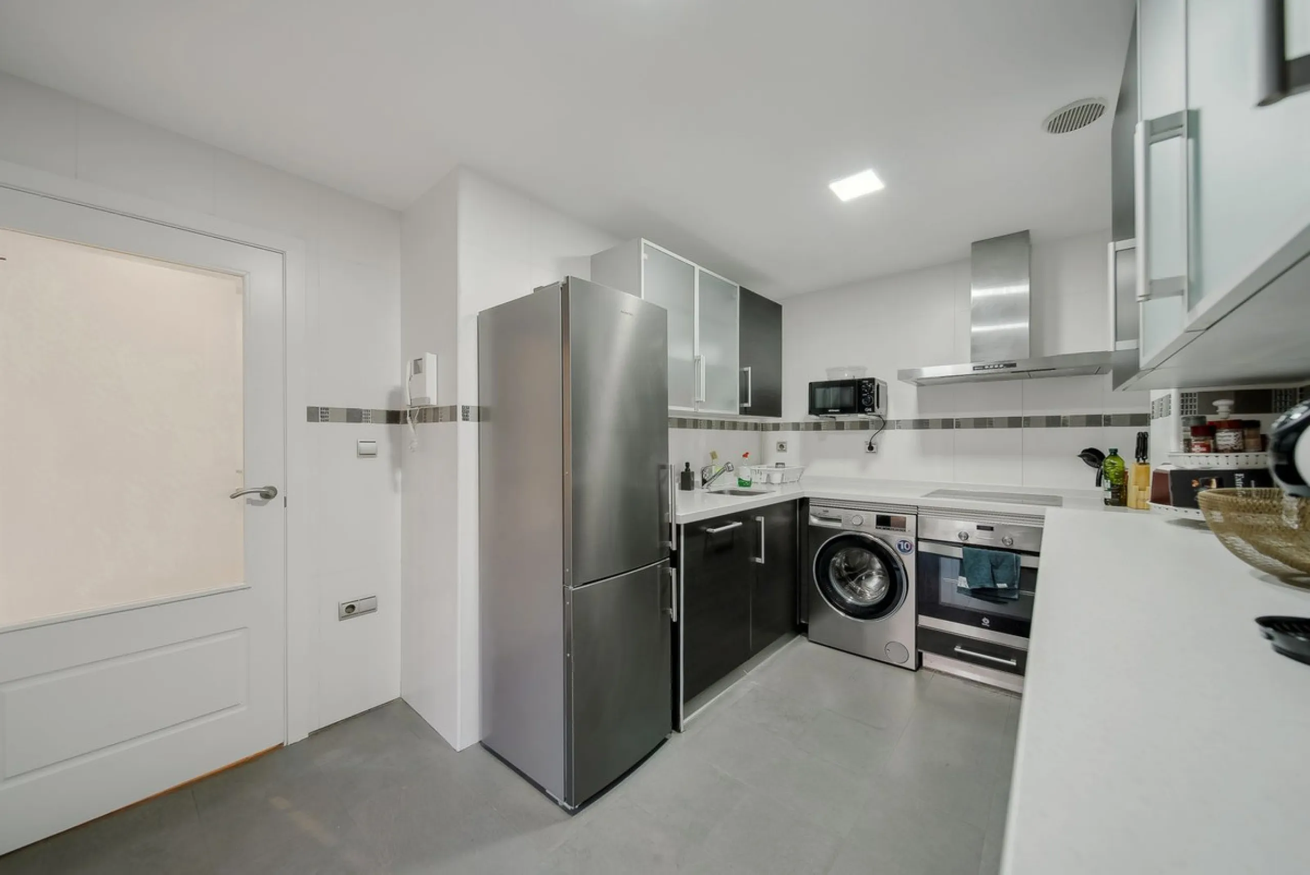 *Apartment for Sale in Casares Golf Gardens - Your Private Oasis on the Costa del Sol**