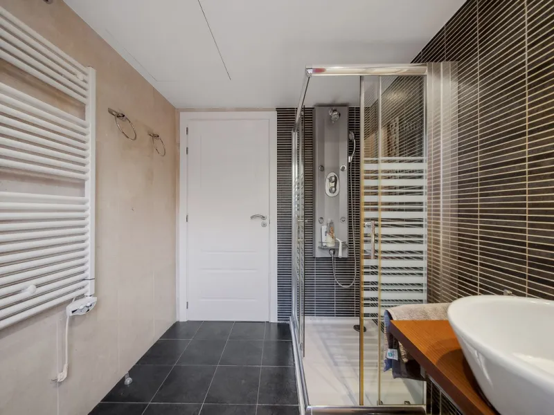 *Apartment for Sale in Casares Golf Gardens - Your Private Oasis on the Costa del Sol**