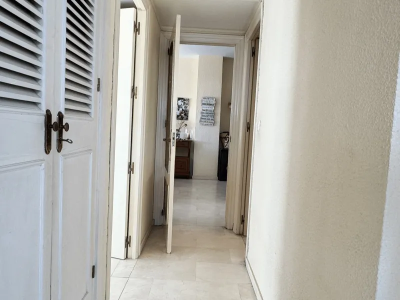 Exclusive Beachfront Apartment in Fuengirola – Spectacular Sea Views