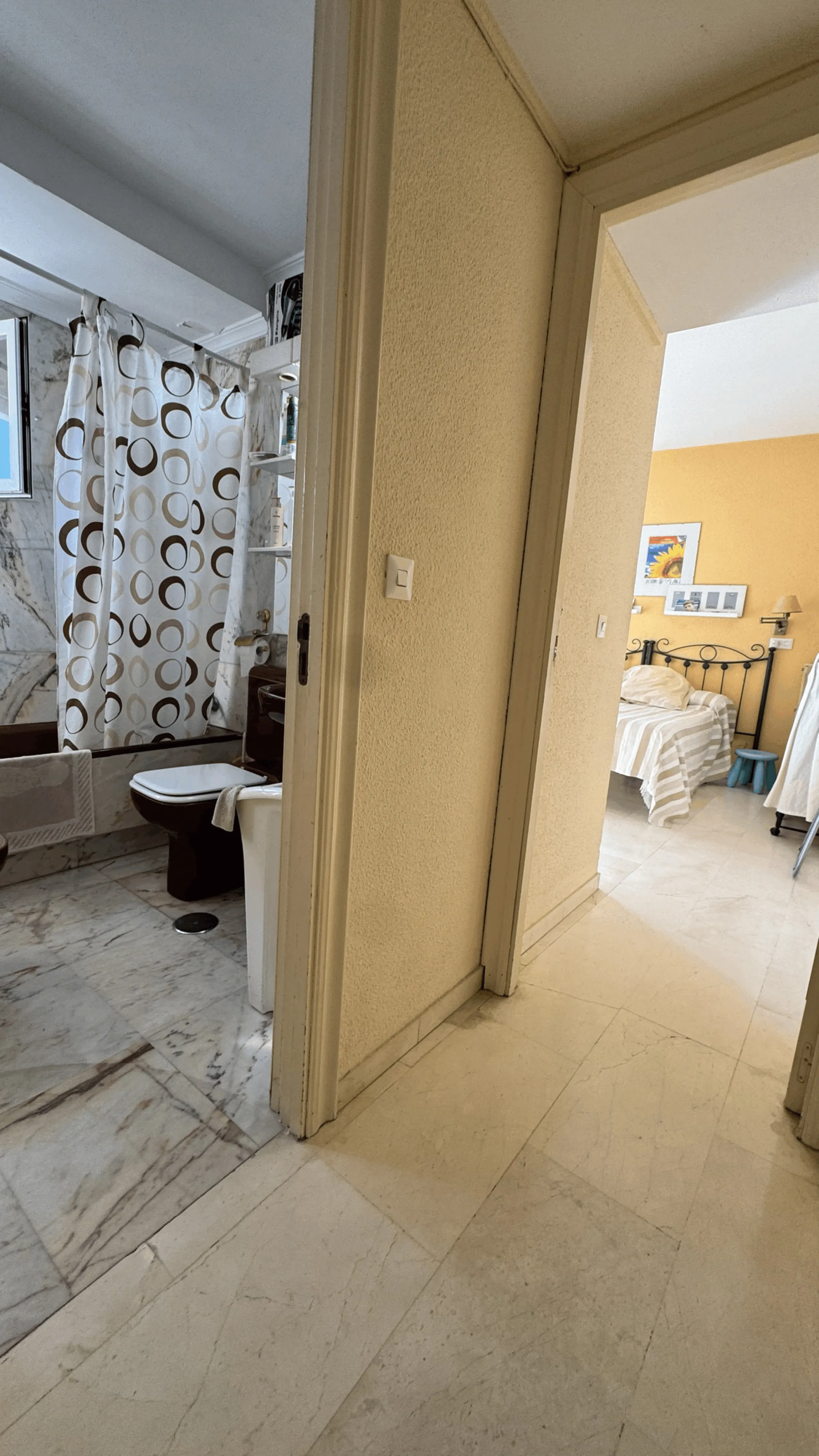 Exclusive Beachfront Apartment in Fuengirola – Spectacular Sea Views