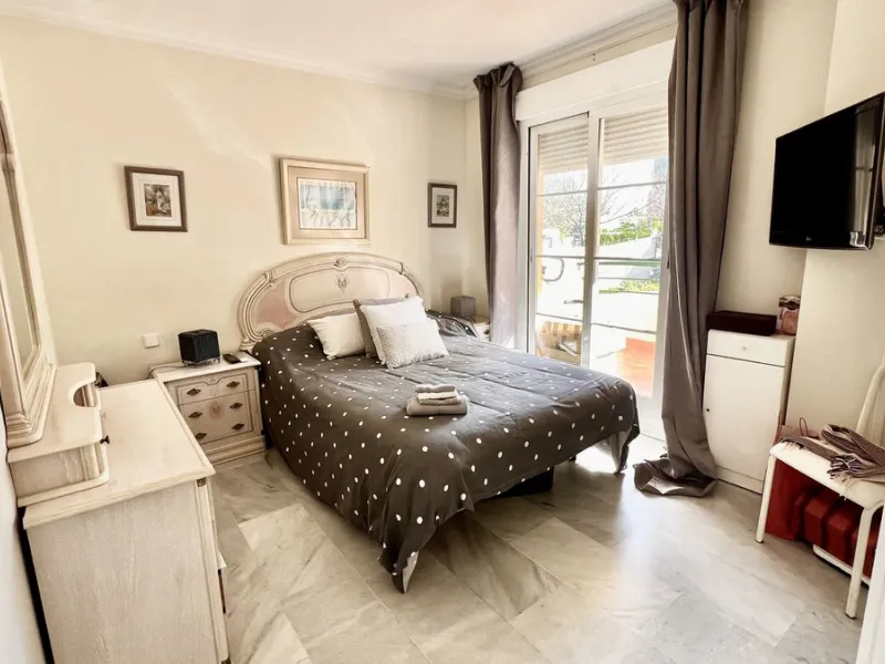 Exclusive Duplex with Panoramic Views in Señorío de Aloha, Nueva Andalucía