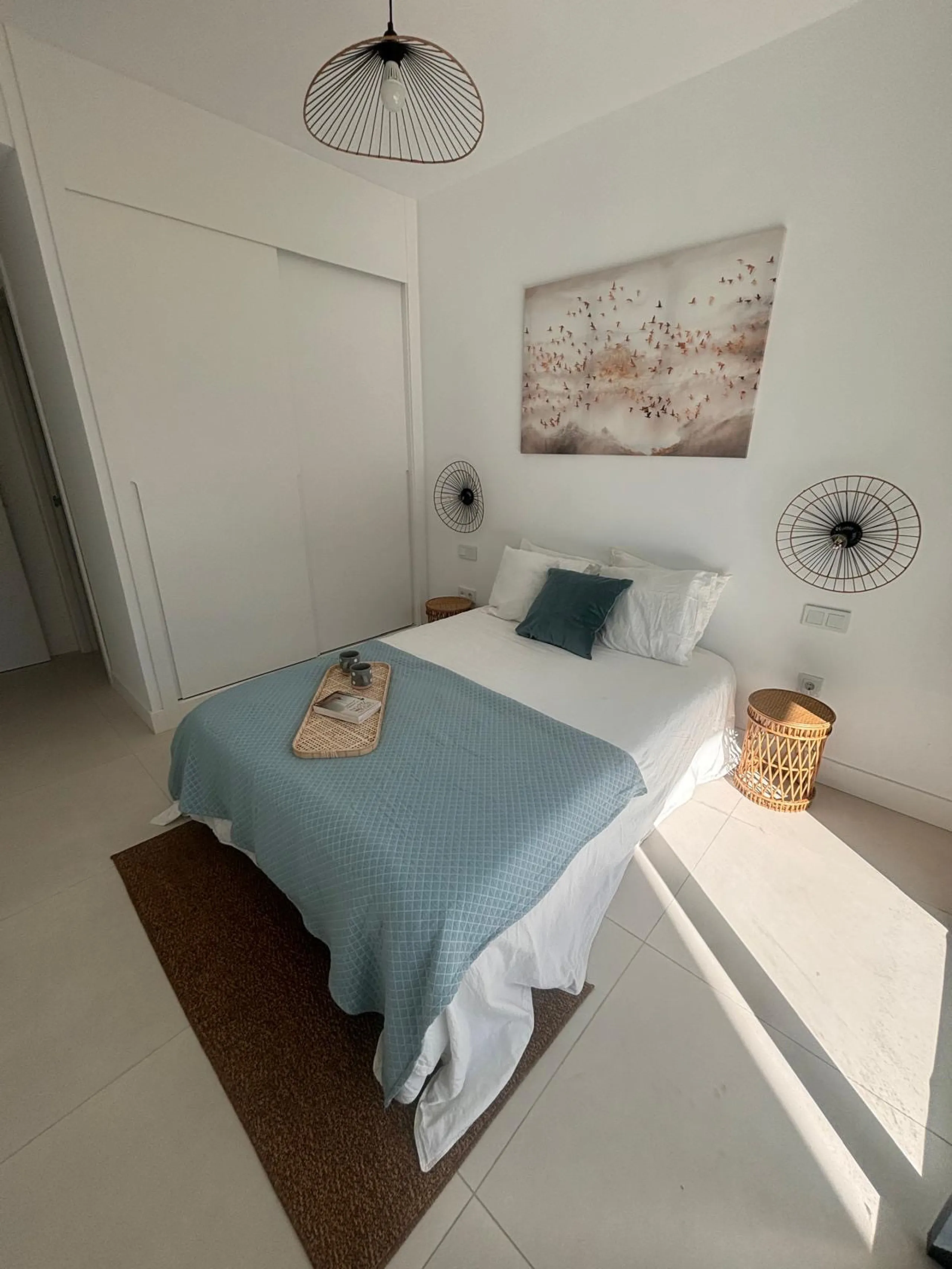 Discover an exquisite two-bedroom, two-bathroom luxury apartment featuring a spacious terrace, perfectly designed for both relaxation and entertainment. Located in the exclusive El Higuerón area of Fuengirola, this brand-new, fully furnished residence off